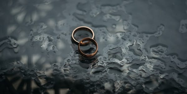 two rings together in the rain